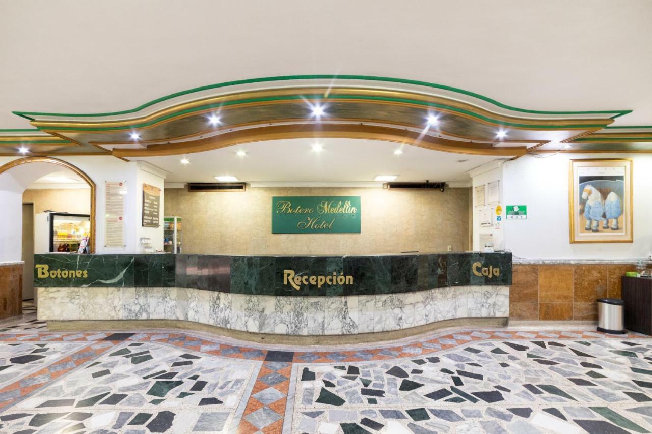 Ayenda 1235 Botero Hotel Medellin Exterior photo